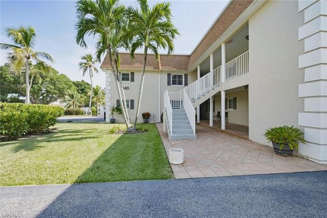 940 3rd ST S 201, Naples, FL 34102