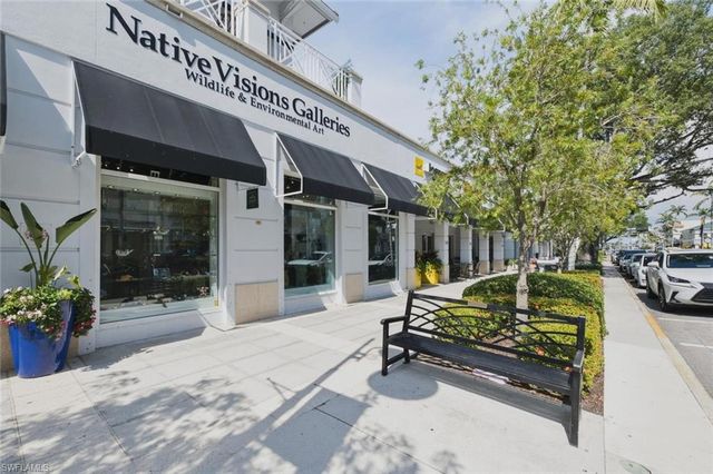 940 3rd ST S 201, Naples, FL 34102