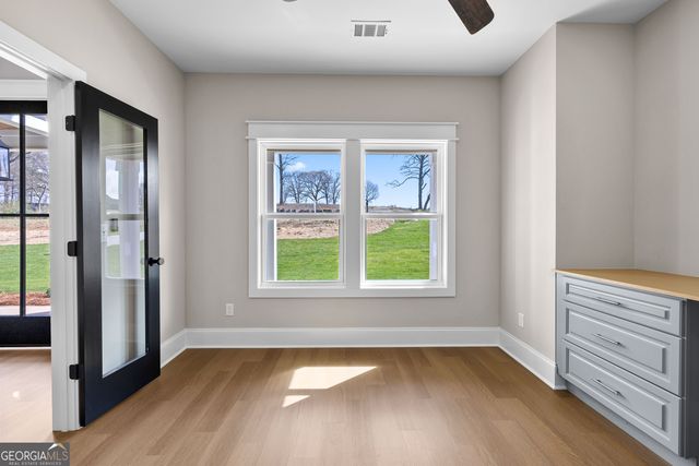 246 S Smith Road, Lagrange, GA 30241