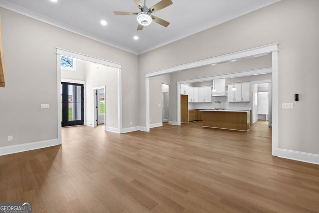 246 S Smith Road, Lagrange, GA 30241