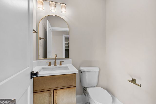 246 S Smith Road, Lagrange, GA 30241