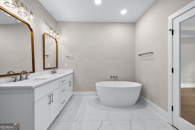 246 S Smith Road, Lagrange, GA 30241