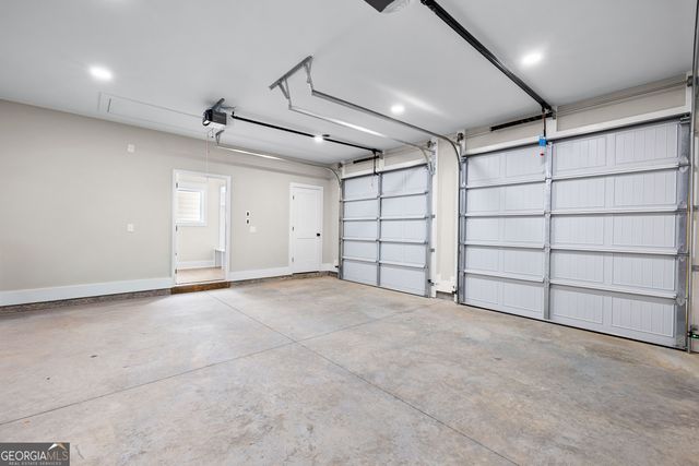 246 S Smith Road, Lagrange, GA 30241