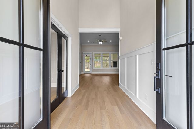 246 S Smith Road, Lagrange, GA 30241