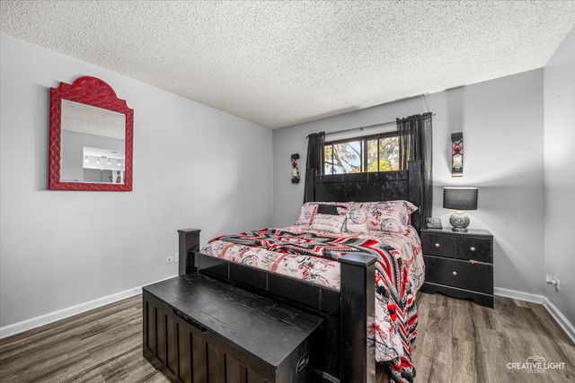 2220 Wharf Drive 1906, Woodridge, IL 60517