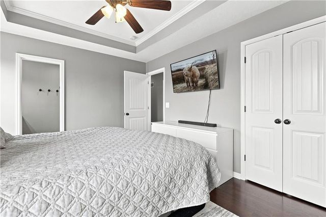 407 NE 192nd Terrace, Smithville, MO 64089