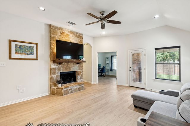 12948 Steadman Farms Drive, Fort Worth, TX 76244