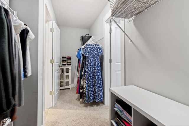 1900 Doncaster Drive, Avon, IN 46123