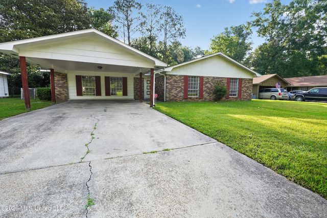 3024 Longwood Drive, Jackson, MS 39212