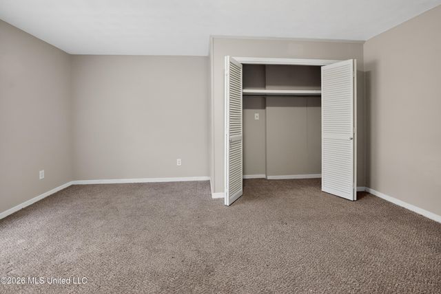 3024 Longwood Drive, Jackson, MS 39212