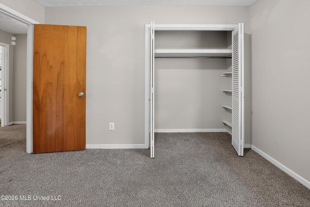 3024 Longwood Drive, Jackson, MS 39212