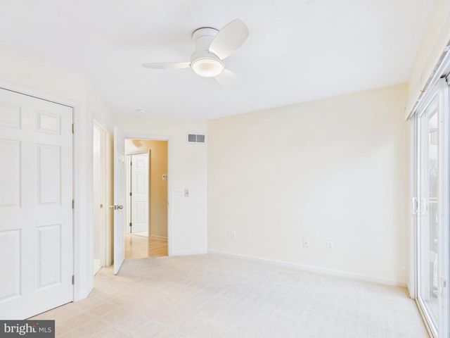 1919 DEERFIELD DR, Dover, PA 17315