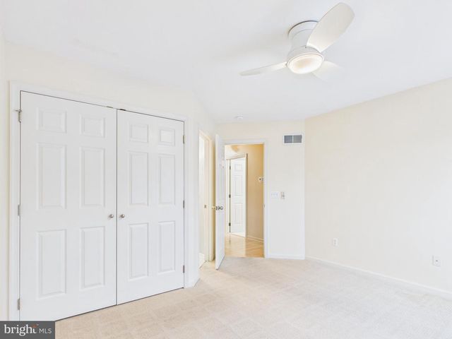 1919 DEERFIELD DR, Dover, PA 17315