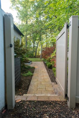 353 Riders Trail, Ada, MI 49301