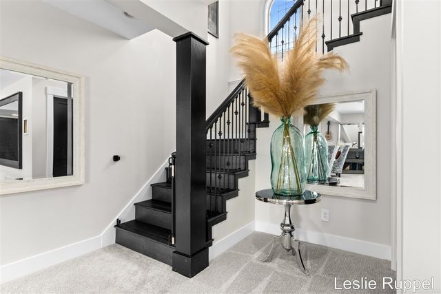 353 Riders Trail, Ada, MI 49301