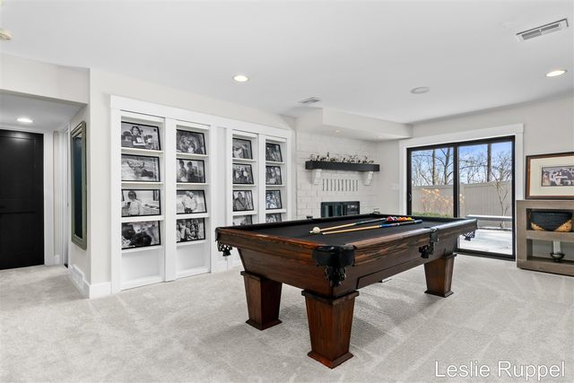 353 Riders Trail, Ada, MI 49301