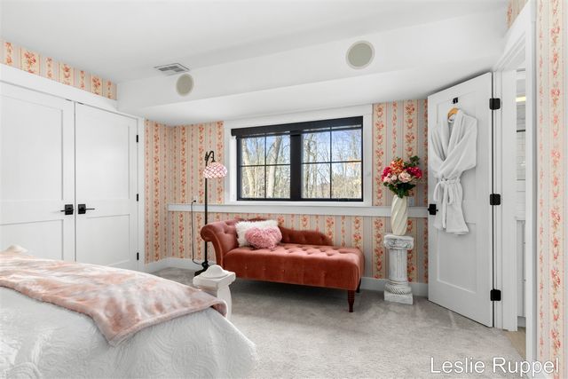 353 Riders Trail, Ada, MI 49301