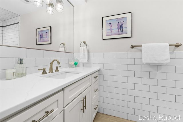 353 Riders Trail, Ada, MI 49301