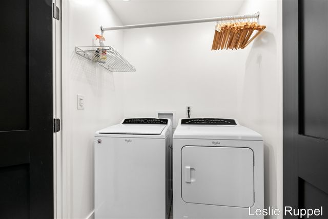 353 Riders Trail, Ada, MI 49301