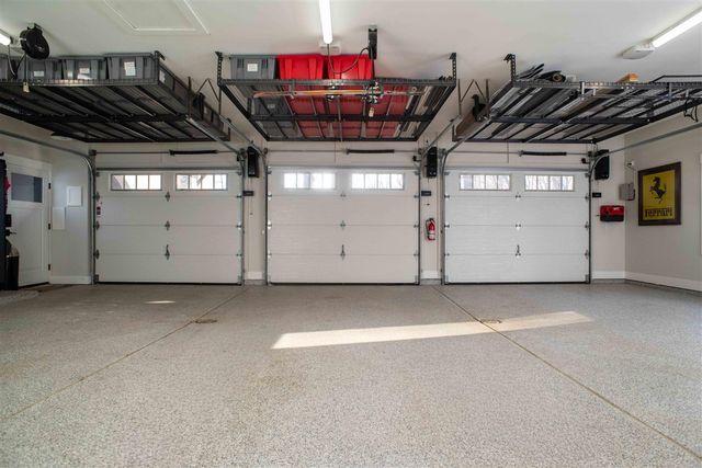 353 Riders Trail, Ada, MI 49301