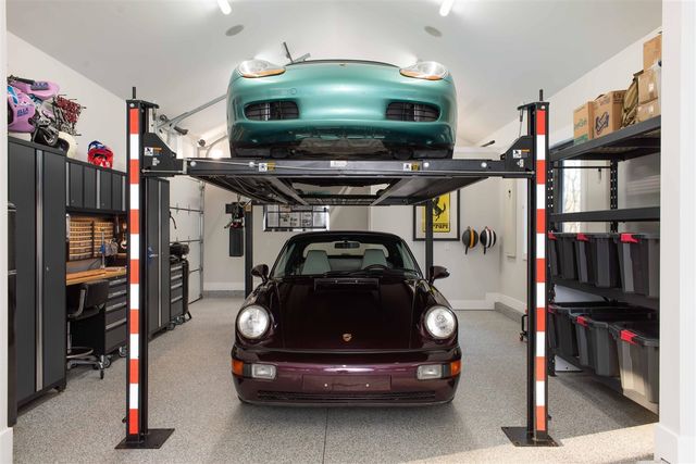 353 Riders Trail, Ada, MI 49301