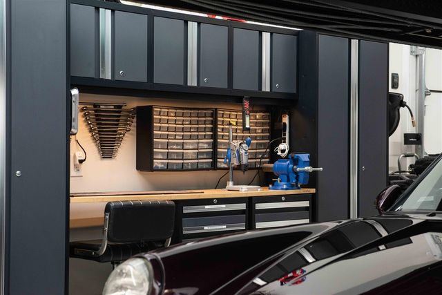 353 Riders Trail, Ada, MI 49301