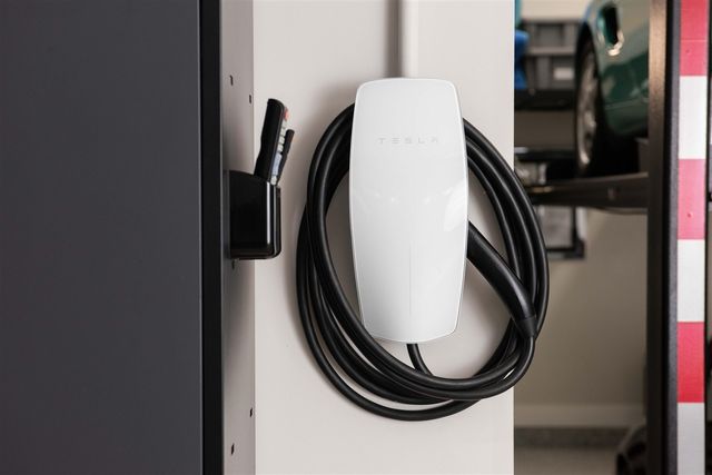 353 Riders Trail, Ada, MI 49301