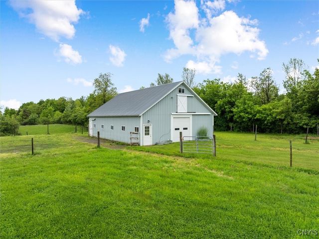 3503 Peterboro Road, Vernon, NY 13421