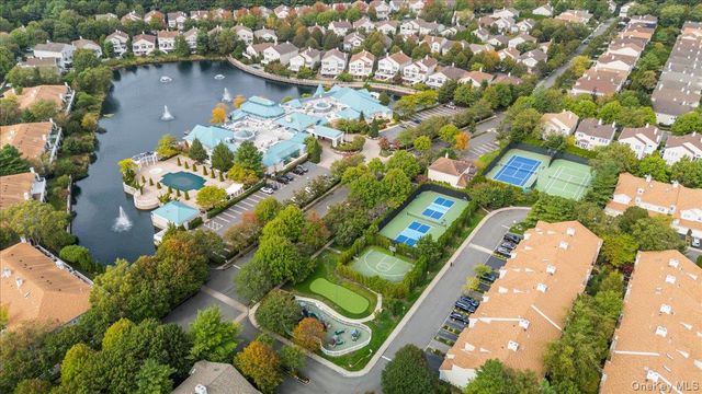 134 Sagamore Drive, Plainview, NY 11803