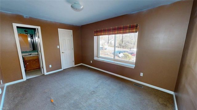 7648 Crestview DR, Toano, VA 23168