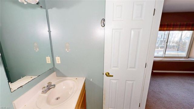 7648 Crestview DR, Toano, VA 23168