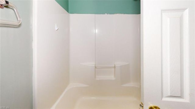 7648 Crestview DR, Toano, VA 23168