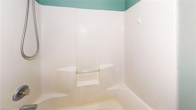 7648 Crestview DR, Toano, VA 23168