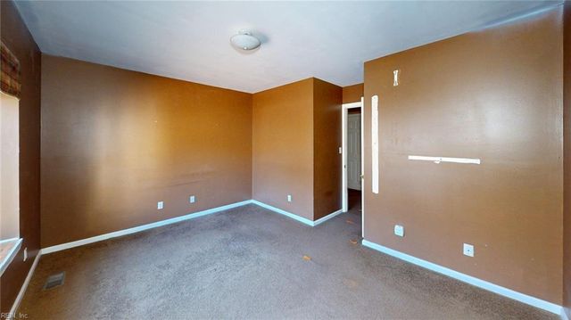 7648 Crestview DR, Toano, VA 23168