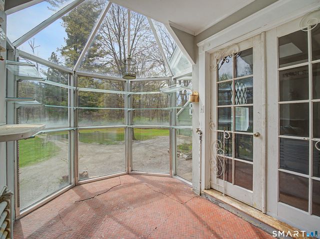 18 Rimmon Road, Woodbridge, CT 06525