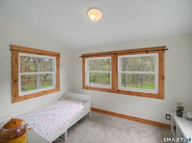 18 Rimmon Road, Woodbridge, CT 06525