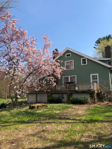 18 Rimmon Road, Woodbridge, CT 06525