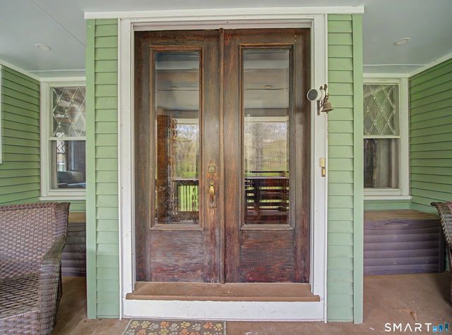 18 Rimmon Road, Woodbridge, CT 06525