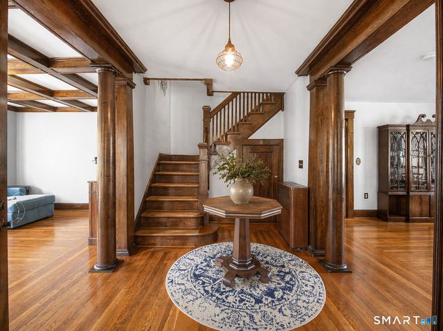 18 Rimmon Road, Woodbridge, CT 06525