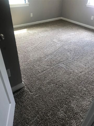 3206 Kellogg Avenue, Dallas, TX 75216