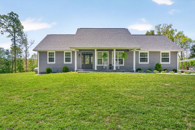 18459 Clarkrange Hwy, Monterey, TN 38574