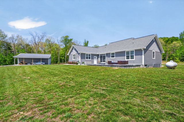 18459 Clarkrange Hwy, Monterey, TN 38574