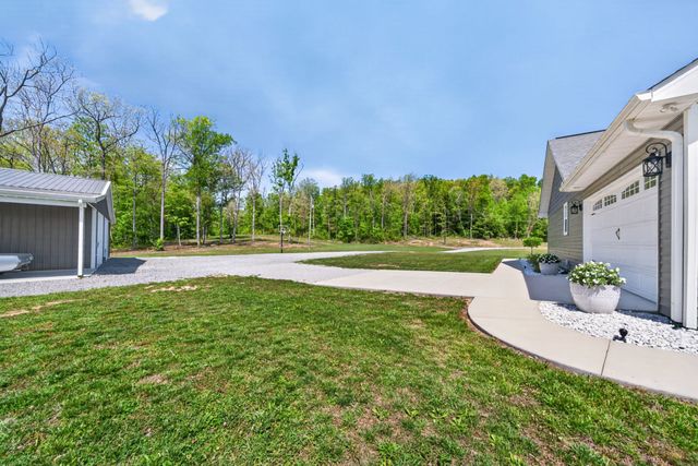 18459 Clarkrange Hwy, Monterey, TN 38574