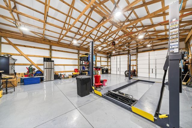 18459 Clarkrange Hwy, Monterey, TN 38574