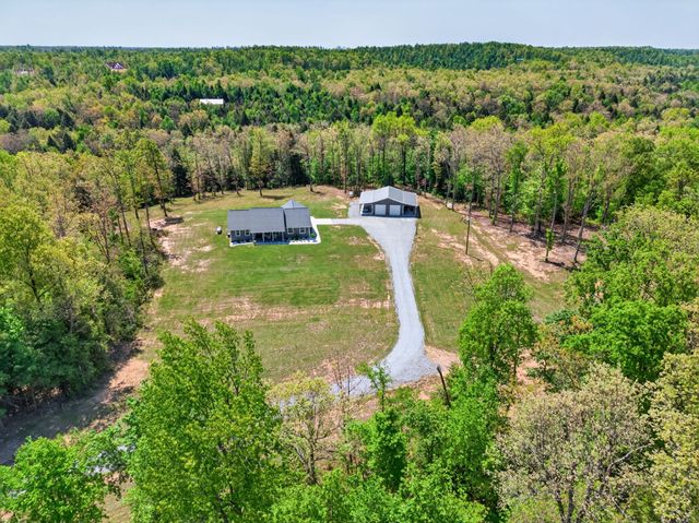 18459 Clarkrange Hwy, Monterey, TN 38574