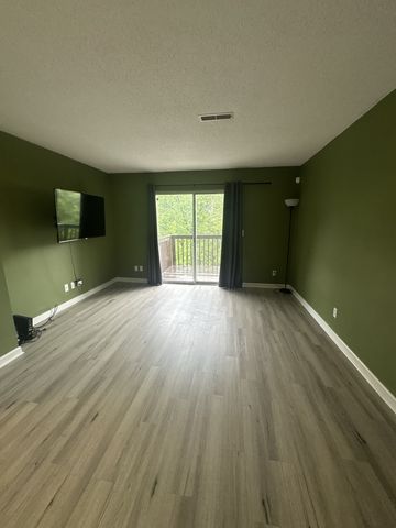 500 Paragon Mills Rd Apt N15, Nashville, TN 37211