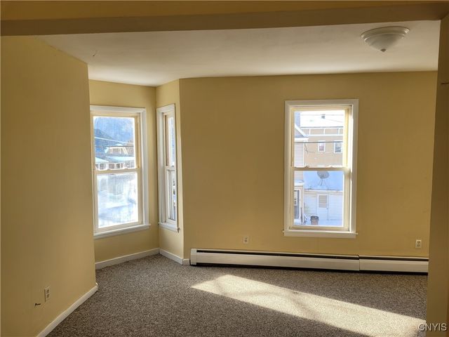 100 Loomis Street, Little Falls City, NY 13365