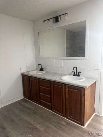 5200 Hargrove E, Tuscaloosa, AL 35405