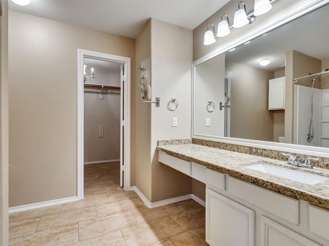 34 W Sage Creek Place, The Woodlands, TX 77382