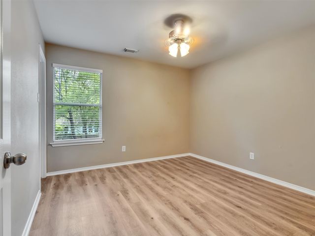 34 W Sage Creek Place, The Woodlands, TX 77382